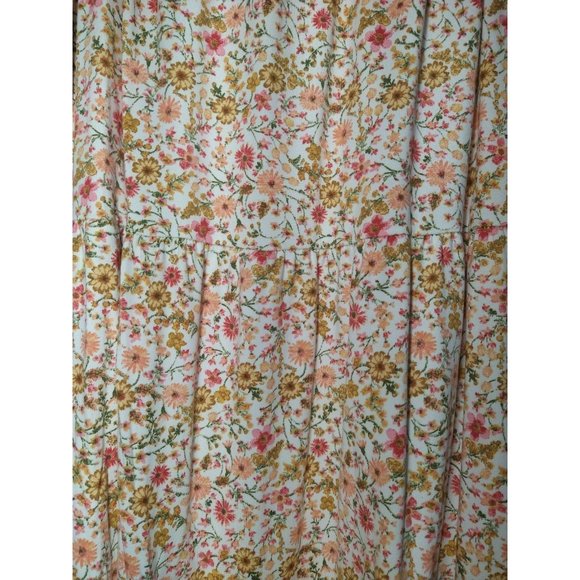 Floral blossoms midi Skirt available in size Large and XL - Picture 2 of 7